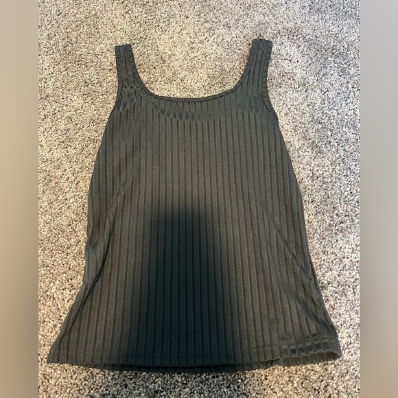 Basic dark grey tank - Picture 1 of 1